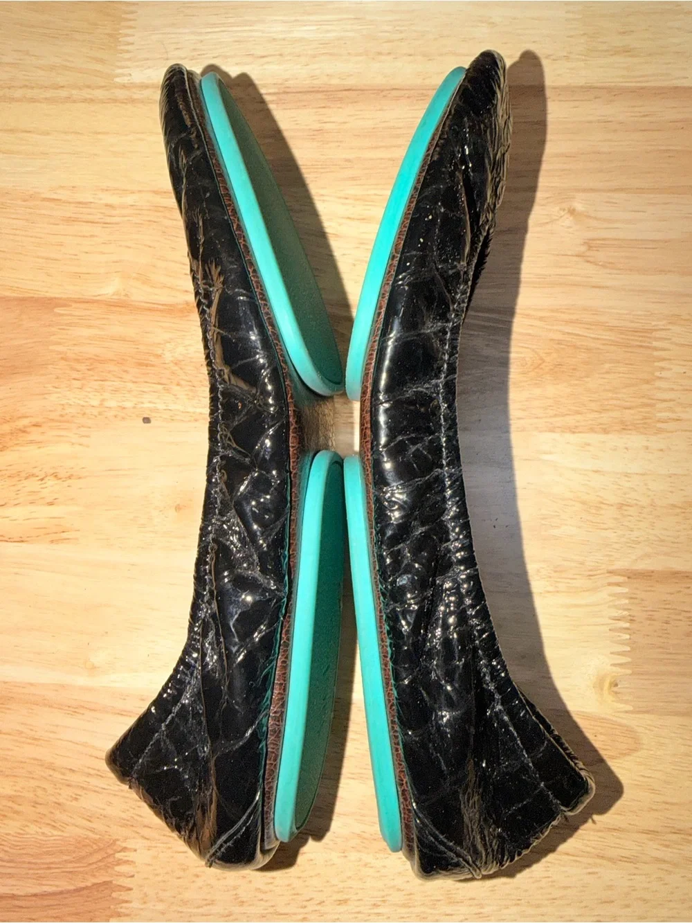 Tieks Patent Black